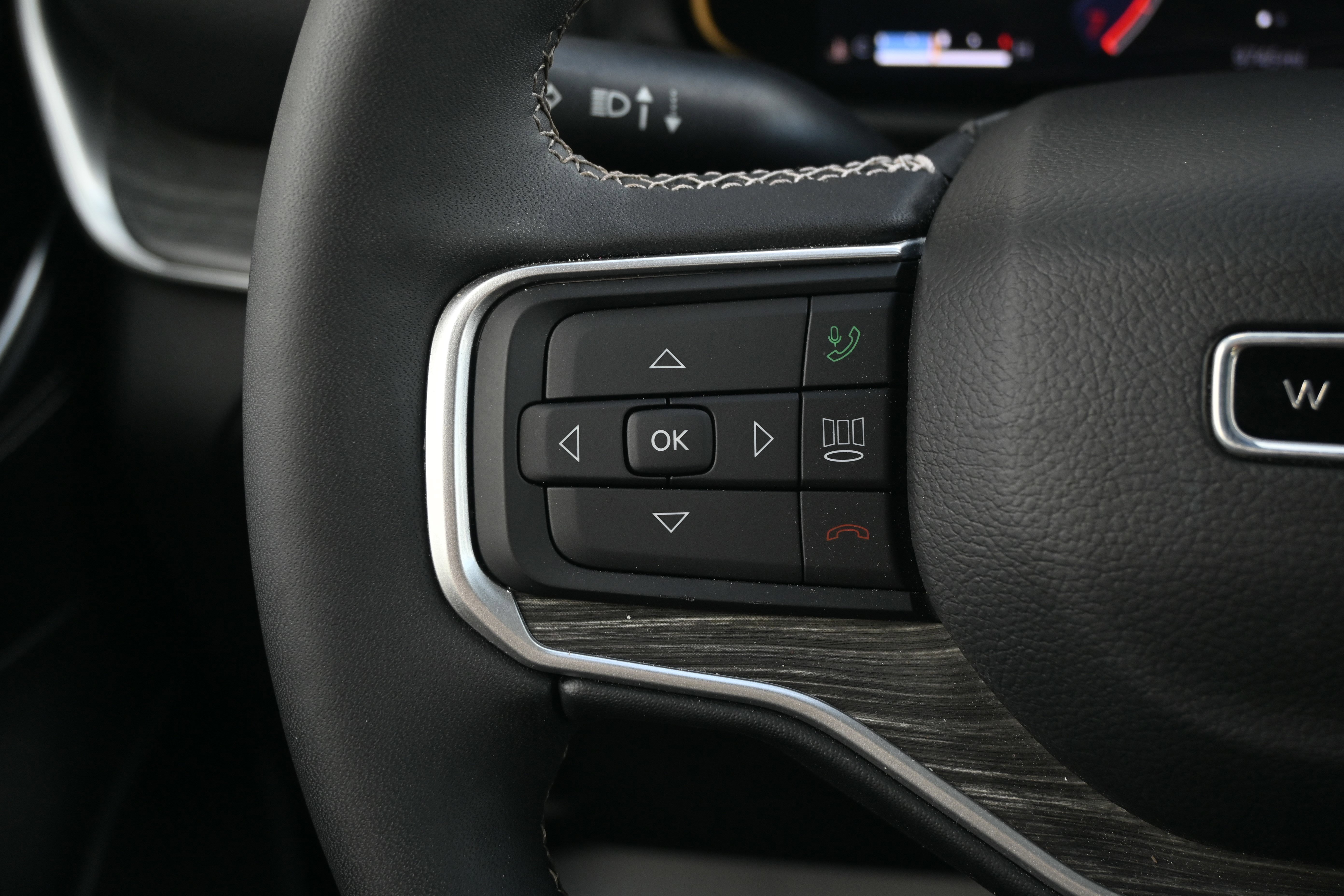 Used 2024 Jeep Wagoneer Series II w/ Convenience Group I image 39