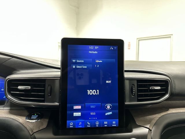 Used 2020 Ford Explorer Platinum w/ Premium Technology Package AWD/4WD image 36