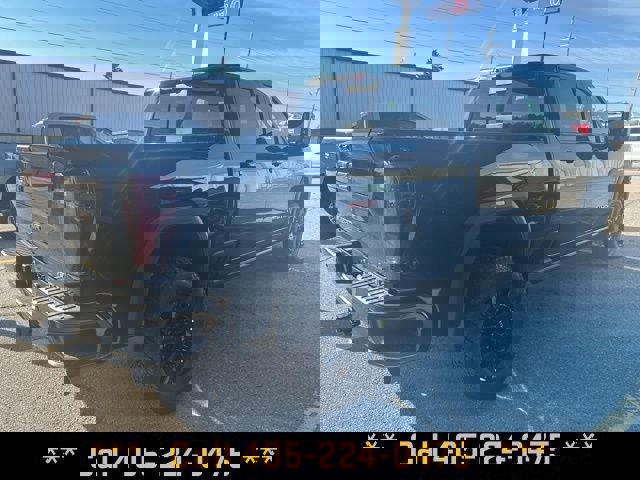 New 2026 GMC Sierra 2500 AT4 w/ AT4 Premium Plus Package image 7