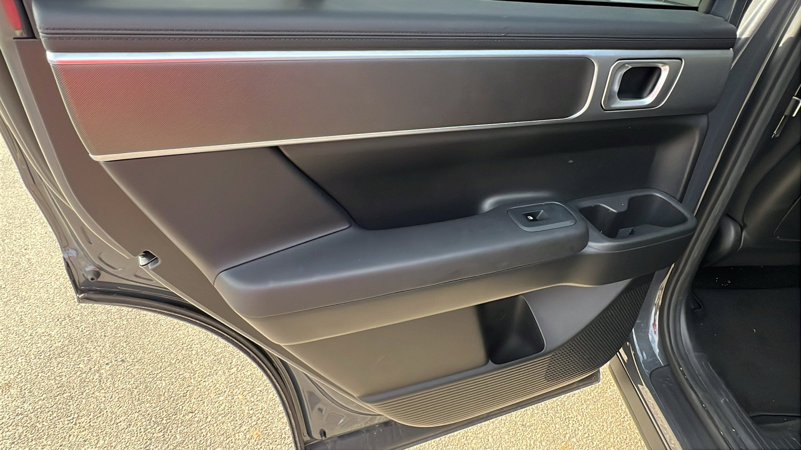 Used 2025 Hyundai Santa Fe SE image 21