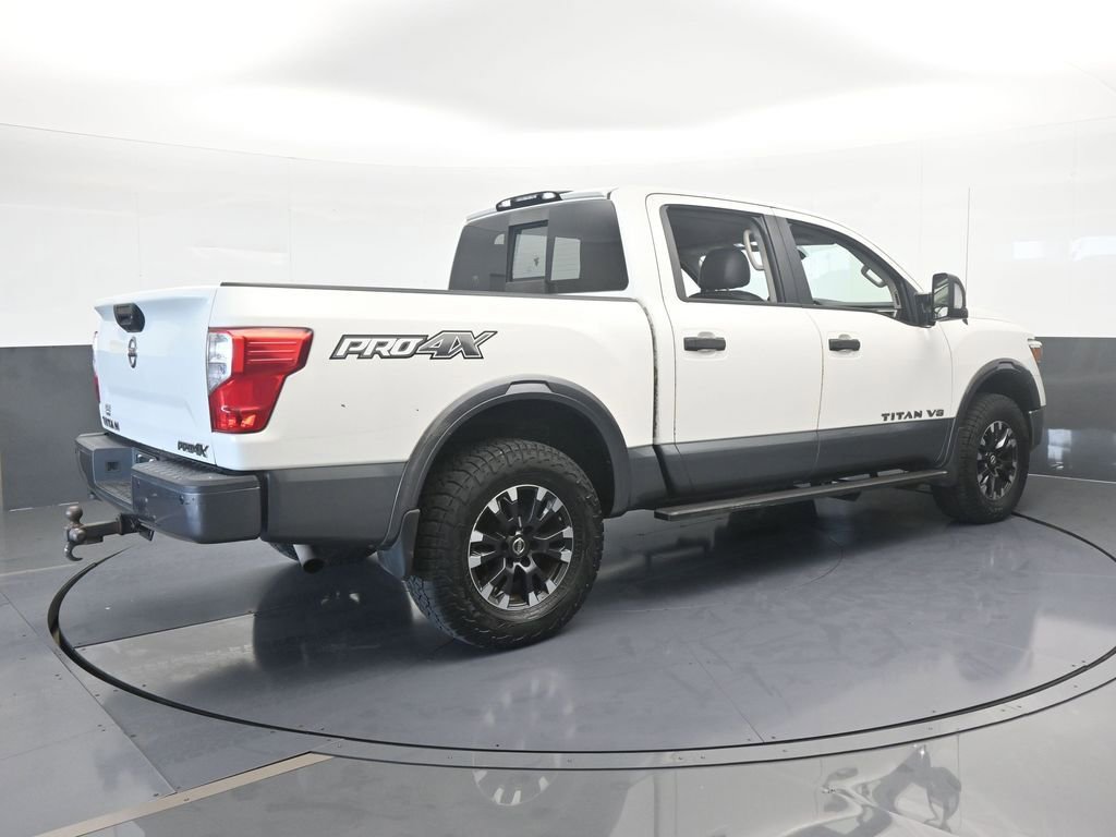 Used 2018 Nissan Titan PRO-4X w/ Pro-4x Convenience Package image 6