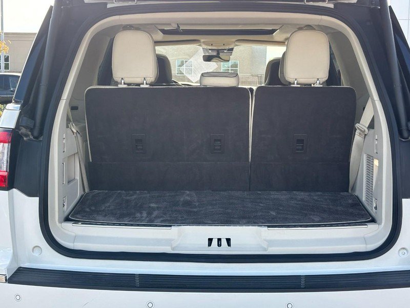 Used 2020 Lincoln Navigator Black Label AWD/4WD image 9
