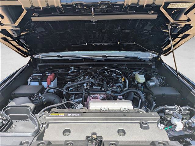New 2026 Toyota 4Runner SR5 AWD/4WD image 16