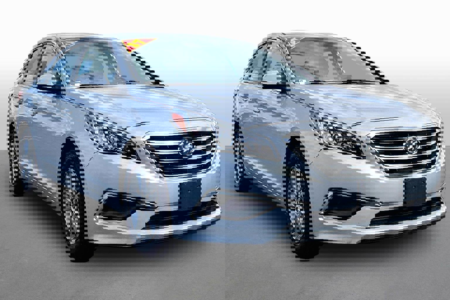 Used 2017 Hyundai Sonata SE FWD image 4