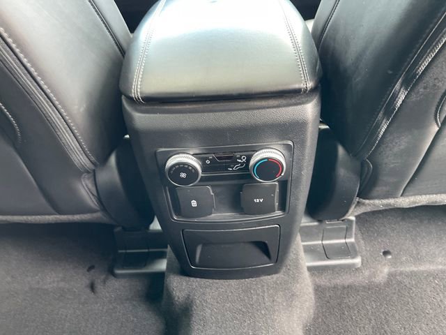 Used 2023 Ford Explorer XLT w/ Equipment Group 202A AWD/4WD image 37