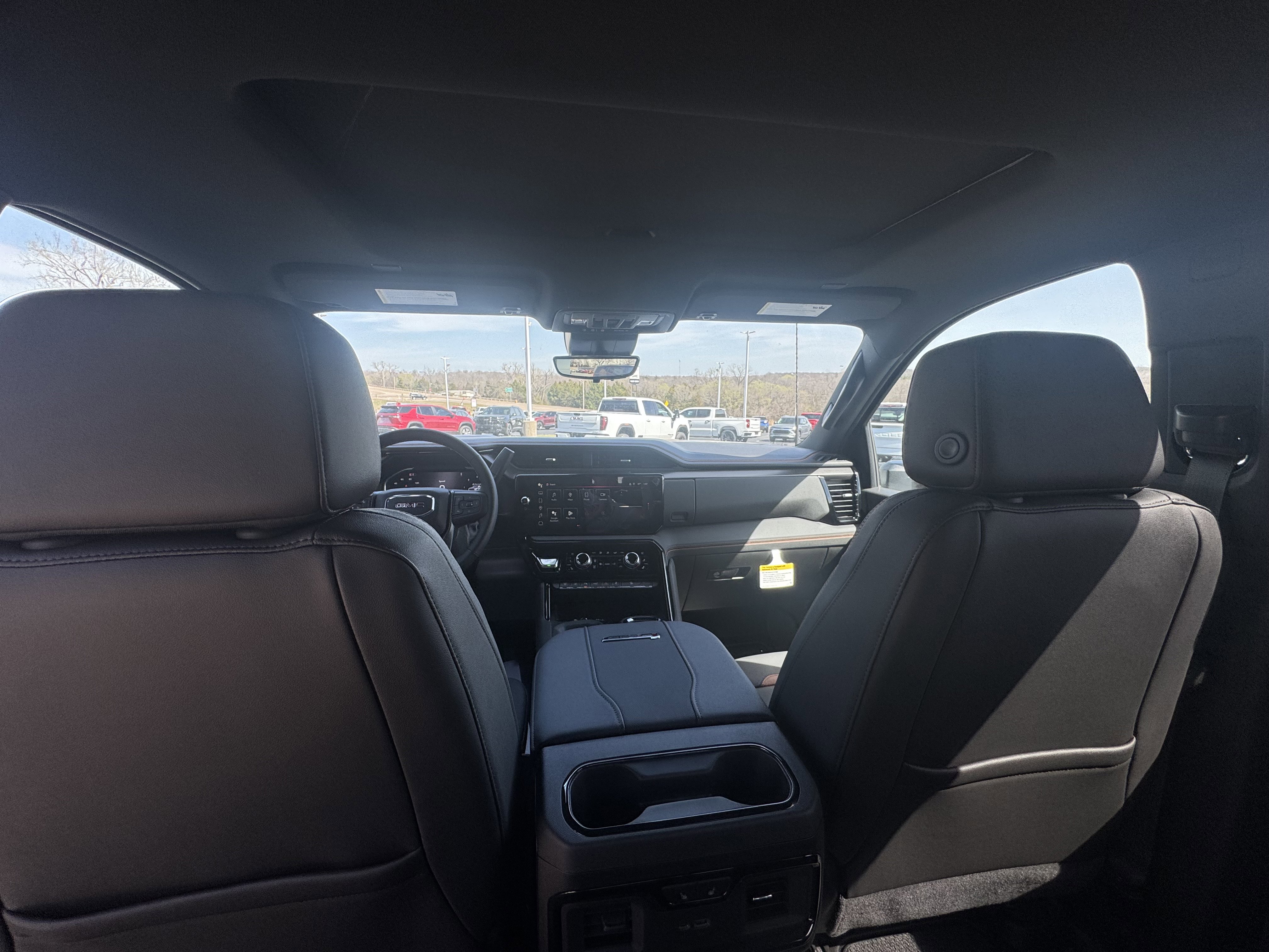 New 2026 GMC Sierra 2500 AT4 w/ AT4 Premium Plus Package image 9