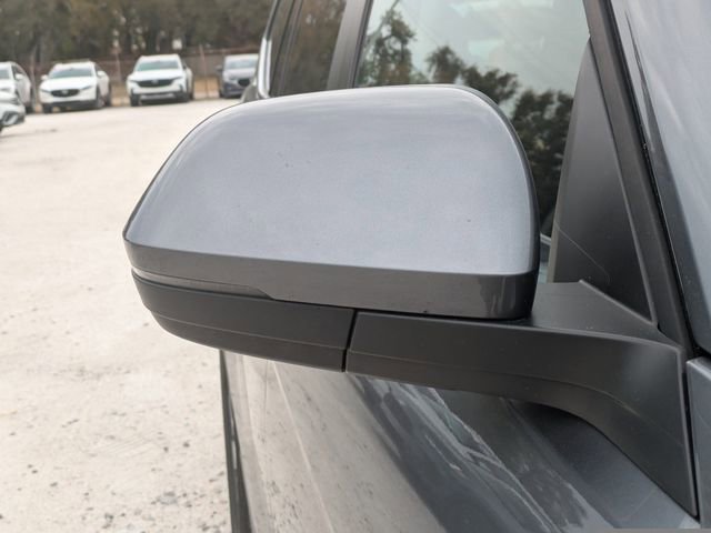 Used 2025 Volkswagen Atlas SE image 10