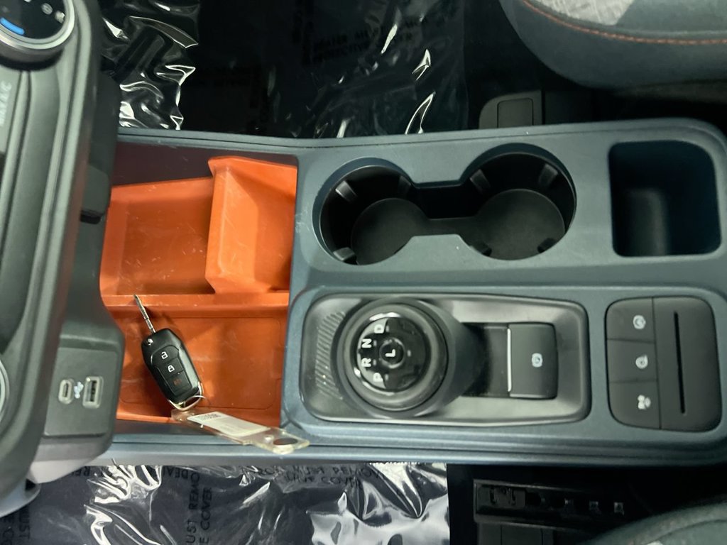 Used 2023 Ford Maverick XLT FWD image 17