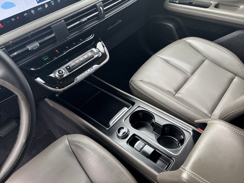 Certified 2023 Lincoln Corsair FWD image 28