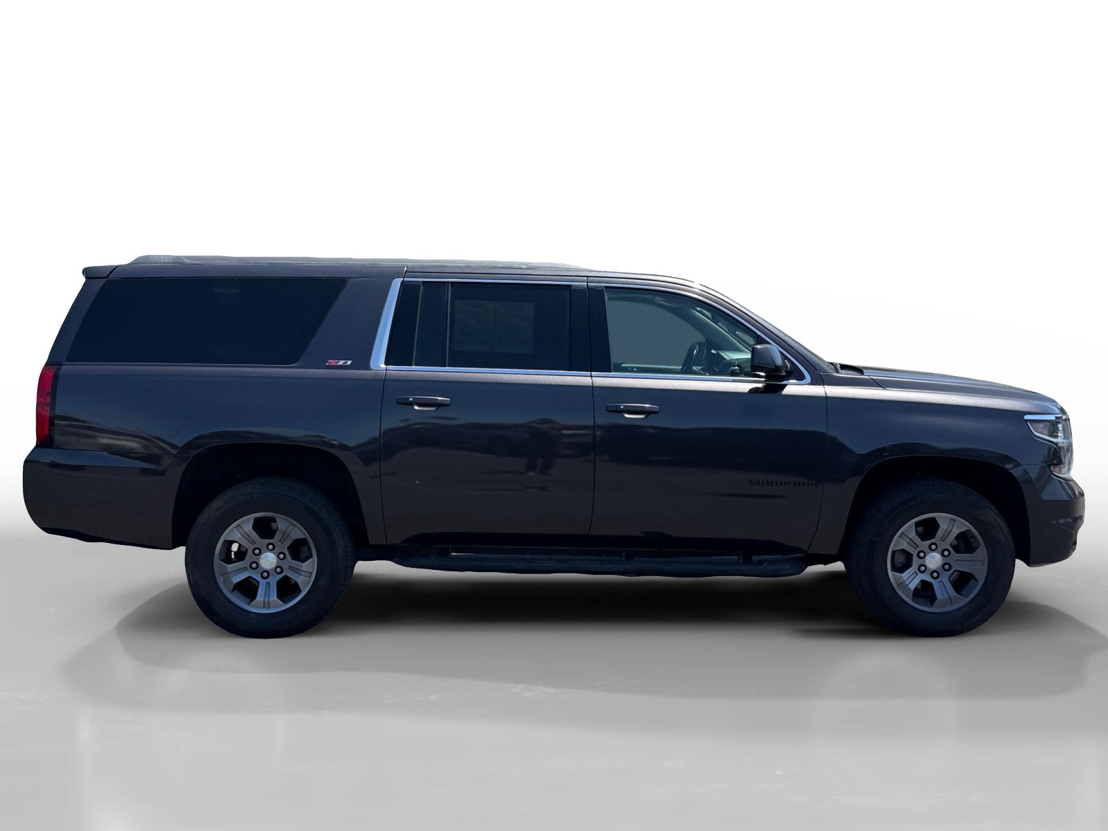 Used 2017 Chevrolet Suburban LT w/ Luxury Package AWD/4WD image 6