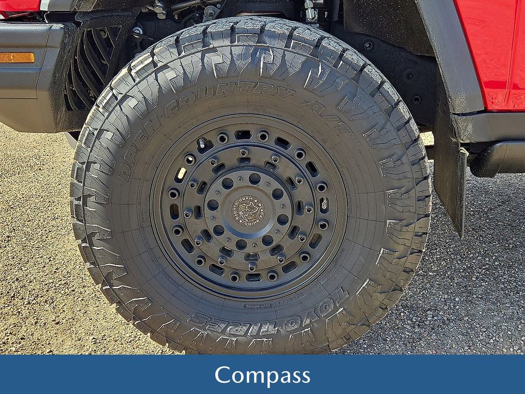 Used 2025 INEOS Grenadier Fieldmaster Edition image 11