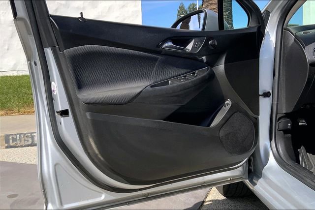 Used 2018 Chevrolet Cruze LS image 22