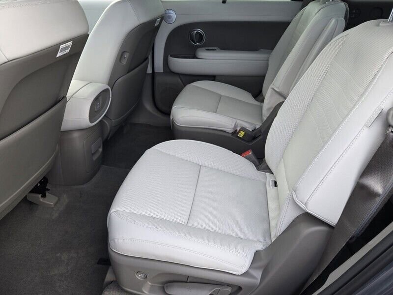 New 2026 Hyundai Palisade Limited FWD image 6