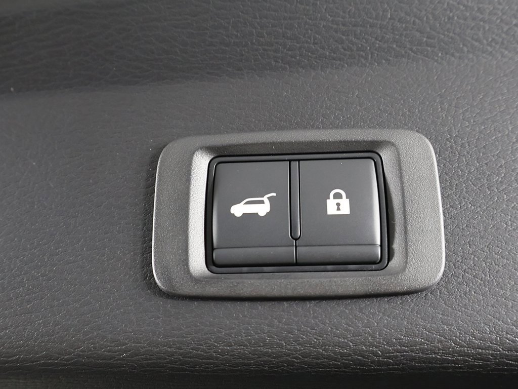 New 2025 Mitsubishi Outlander SE image 21