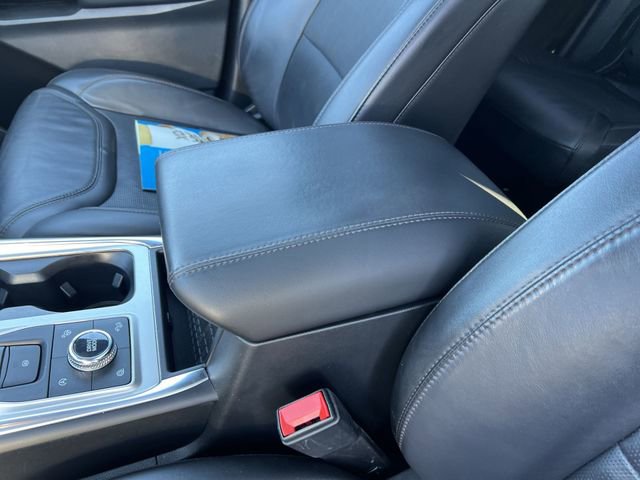 Used 2022 Ford Explorer Platinum w/ Equipment Group 601A image 19