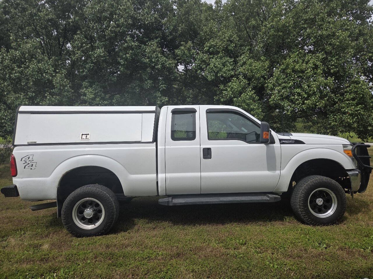 Used 2012 Ford F250 XL w/ PWR Equipment Group AWD/4WD image 4