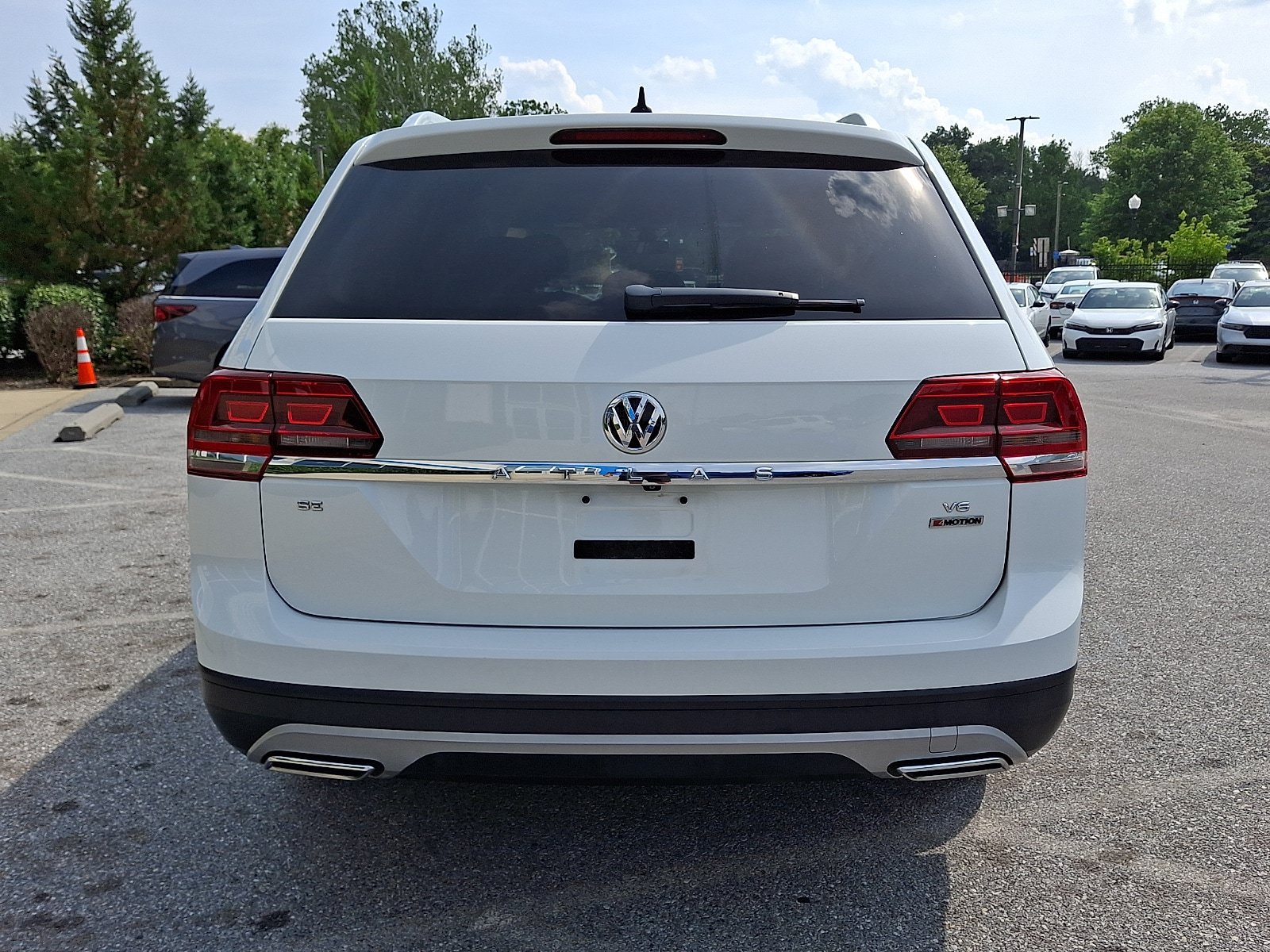 Used 2018 Volkswagen Atlas SE AWD/4WD image 5