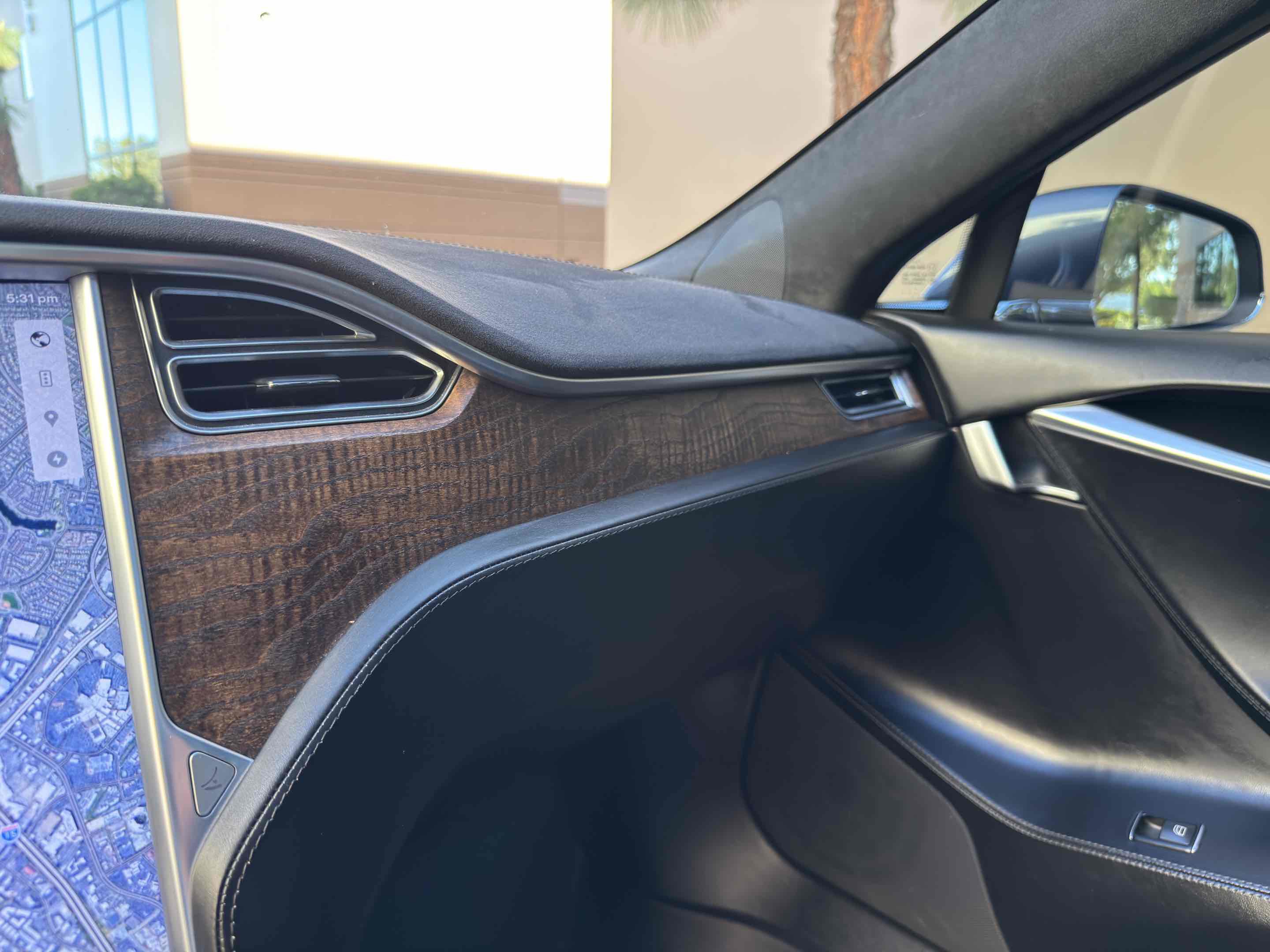 Used 2017 Tesla Model S 75 RWD image 42