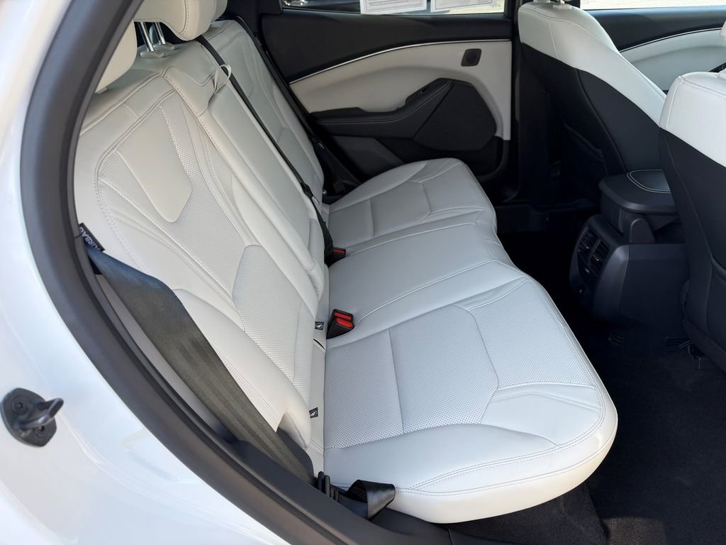 Used 2025 Ford Mustang Mach-E Premium AWD/4WD image 17