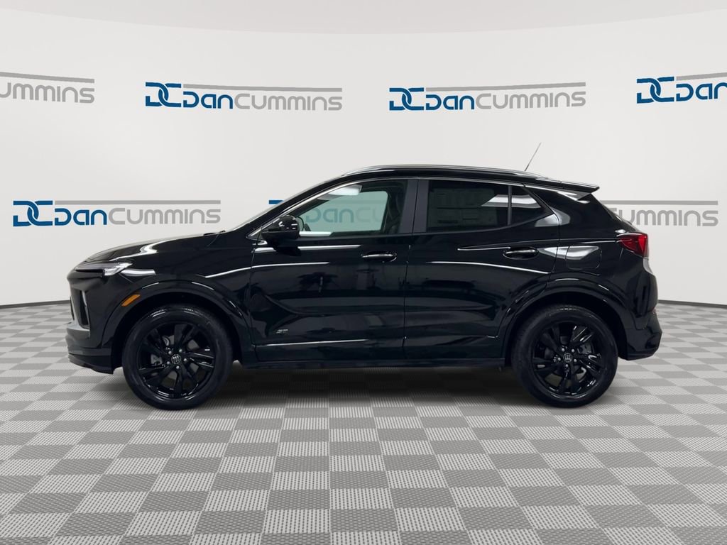 Used 2026 Buick Encore GX Sport Touring w/ Comfort Package AWD/4WD image 5