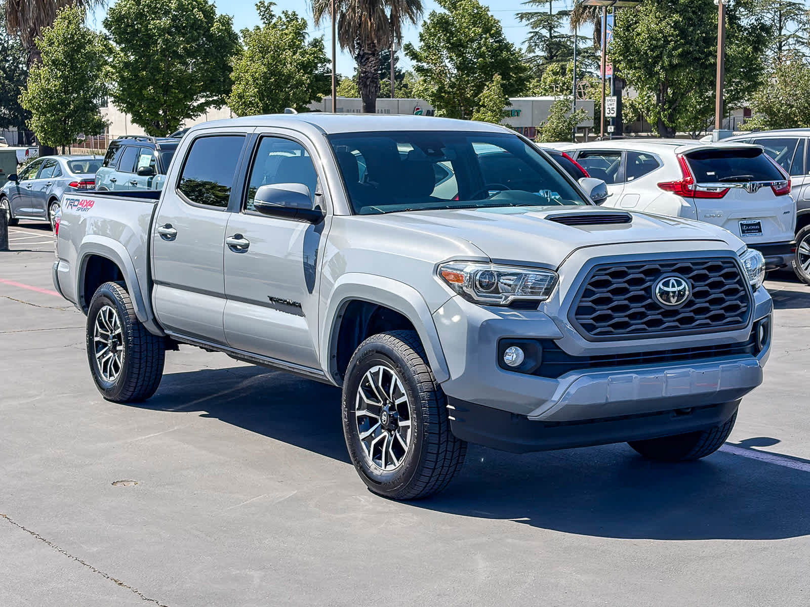 Used 2020 Toyota Tacoma TRD Sport AWD/4WD image 5