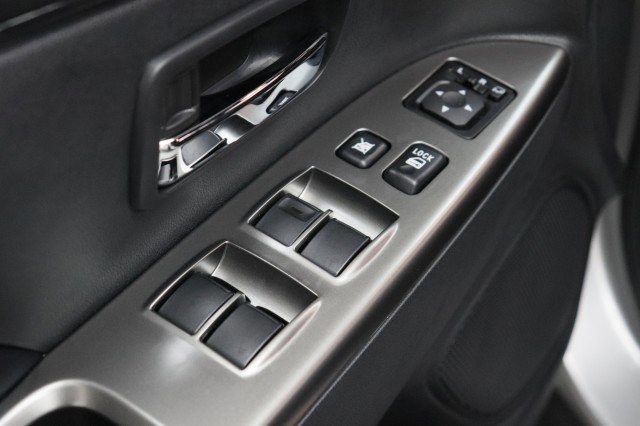 New 2026 Mitsubishi Outlander Sport SEL AWD/4WD image 16