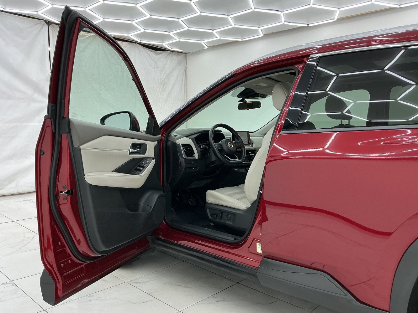 Used 2021 Nissan Rogue SV w/ Premium Package AWD/4WD image 16
