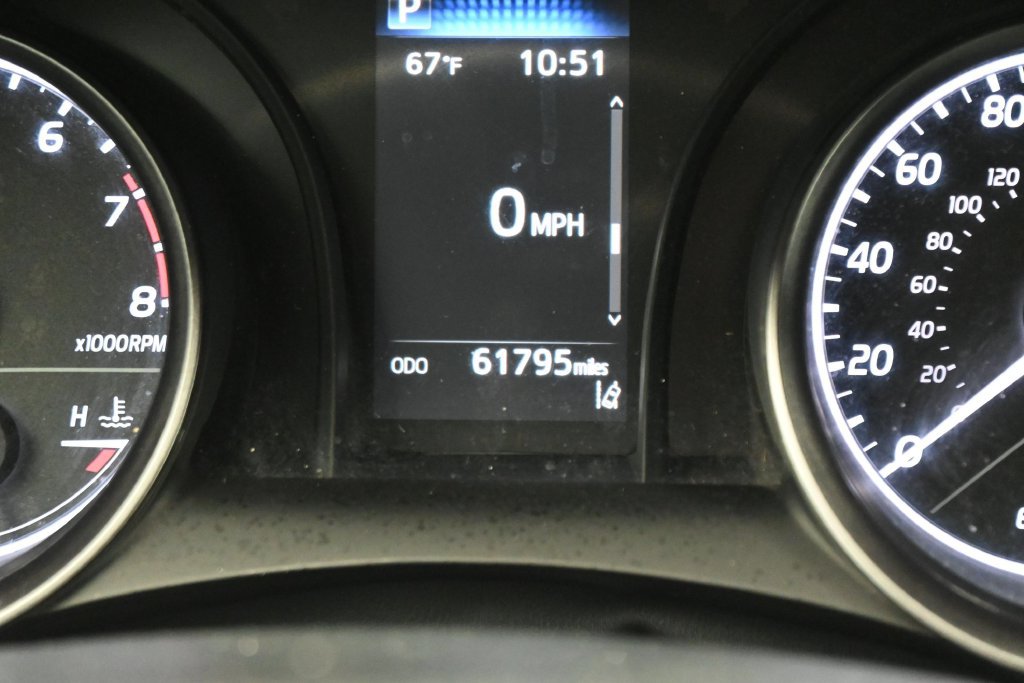 Used 2024 Toyota Camry SE FWD image 17