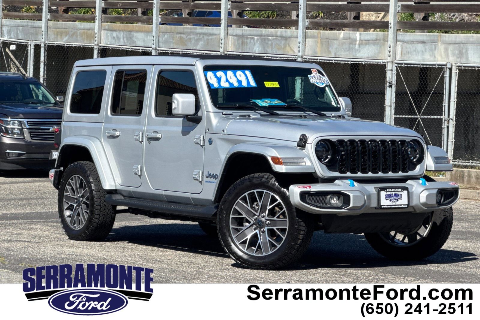 Used 2024 Jeep Wrangler High Altitude AWD/4WD image 1