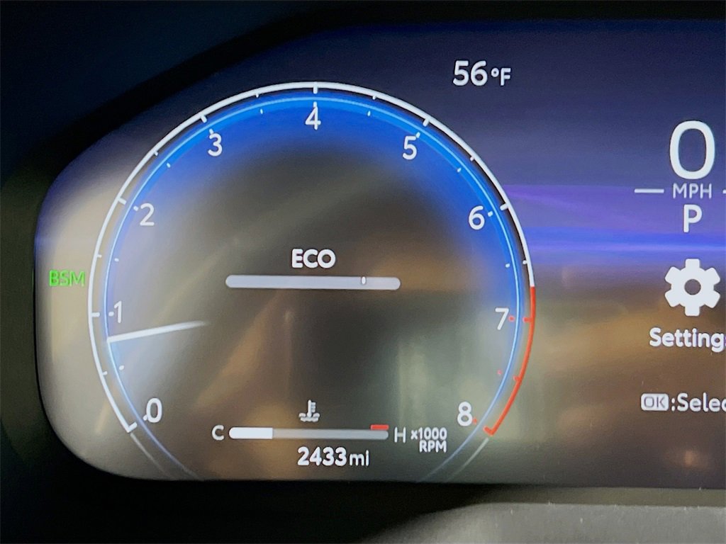 Used 2025 Toyota RAV4 Limited image 12