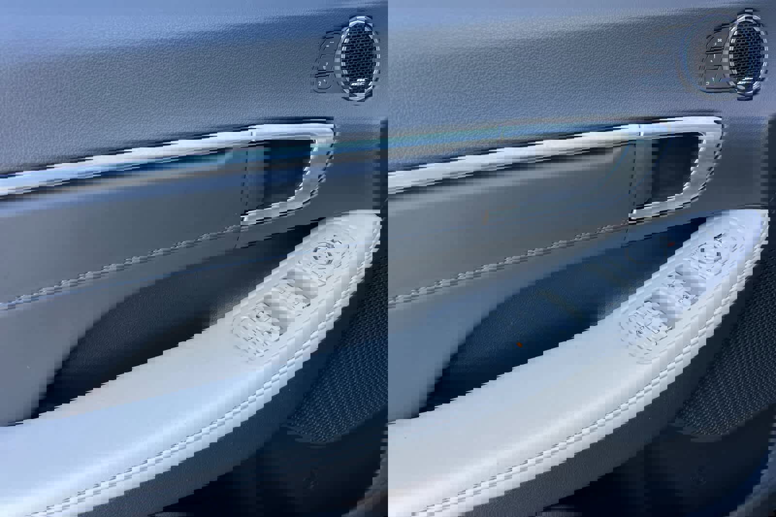 Used 2022 Hyundai Sonata Limited w/ Cargo Package image 12