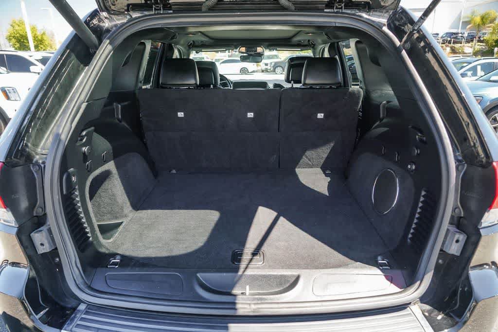 Used 2020 Jeep Grand Cherokee Limited w/ Luxury Group II RWD image 25