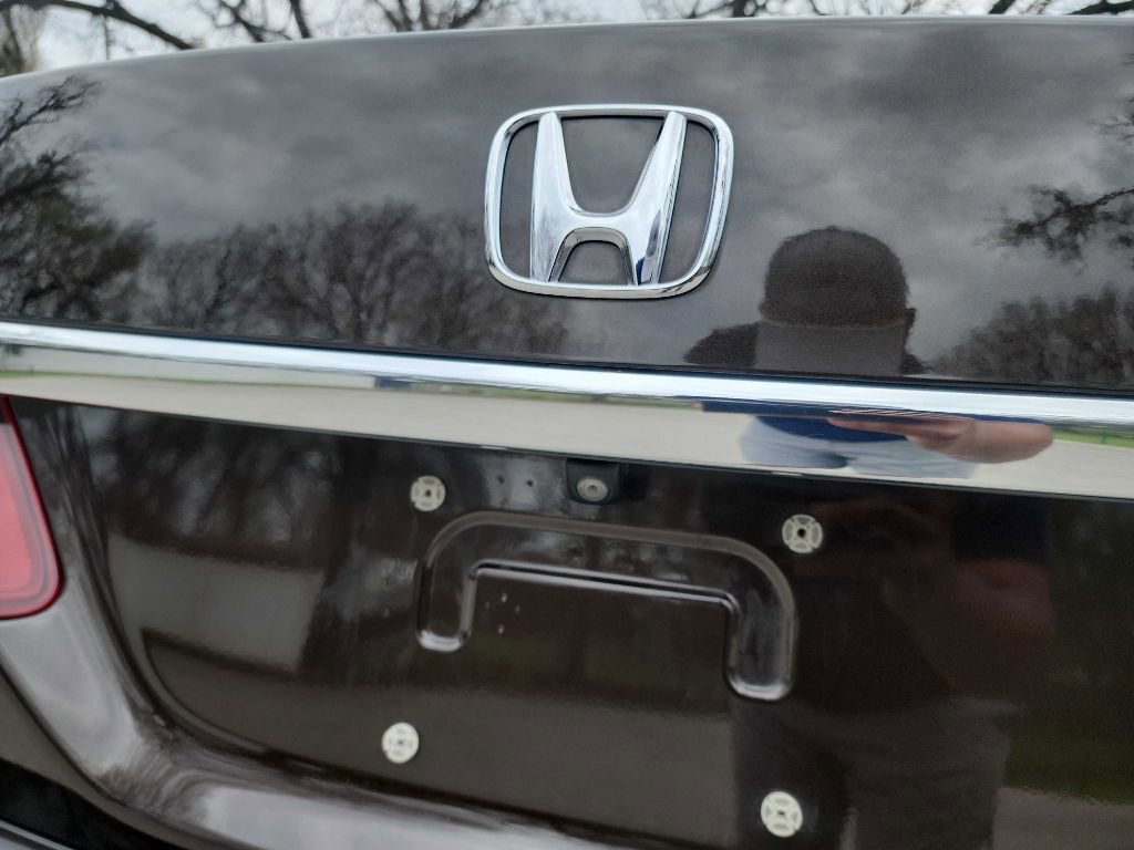 Used 2016 Honda Accord LX image 6