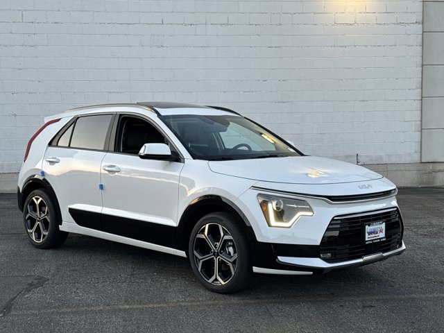 New 2025 Kia Niro EX Touring image 6