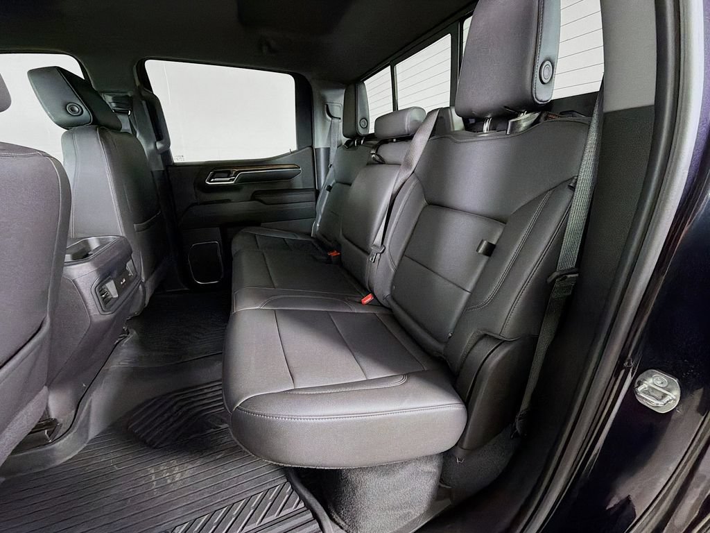Used 2024 Chevrolet Silverado 1500 LT Trail Boss w/ Convenience Package II AWD/4WD image 19