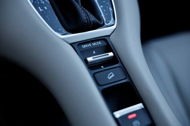 New 2027 Honda HR-V EX-L image 36