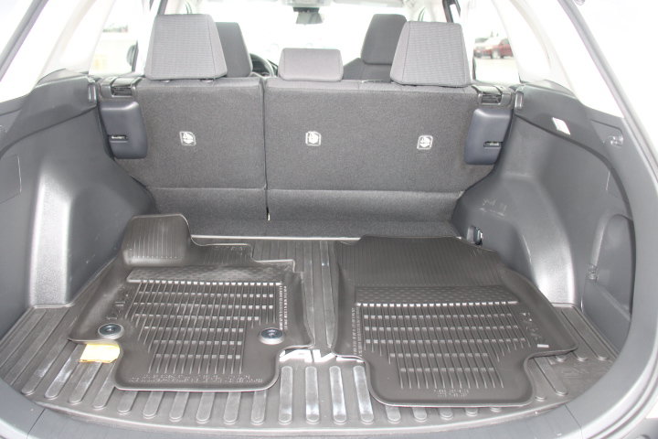 Certified 2024 Toyota RAV4 LE FWD image 14