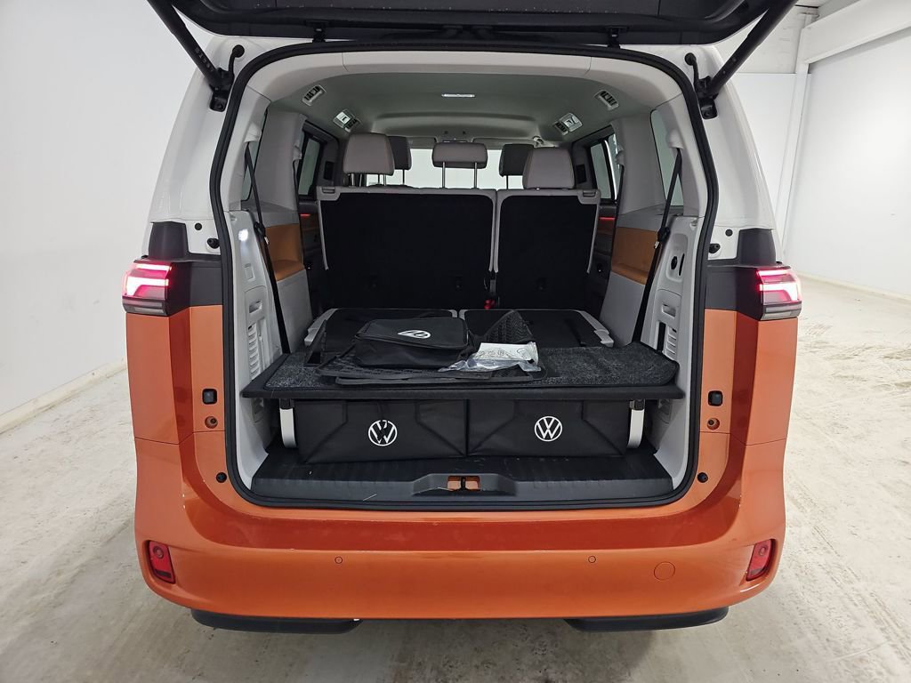 Used 2025 Volkswagen ID. Buzz Pro S Plus image 7