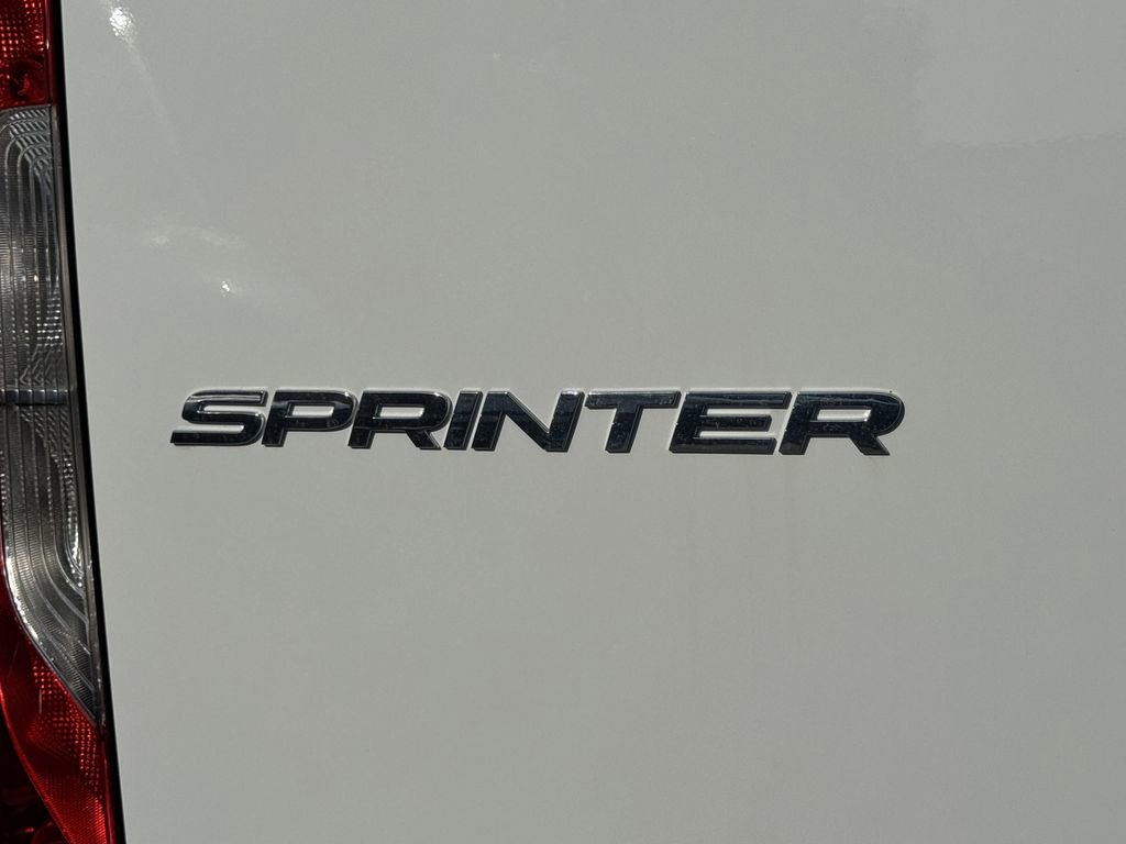 Used 2024 Mercedes-Benz Sprinter 2500 image 10