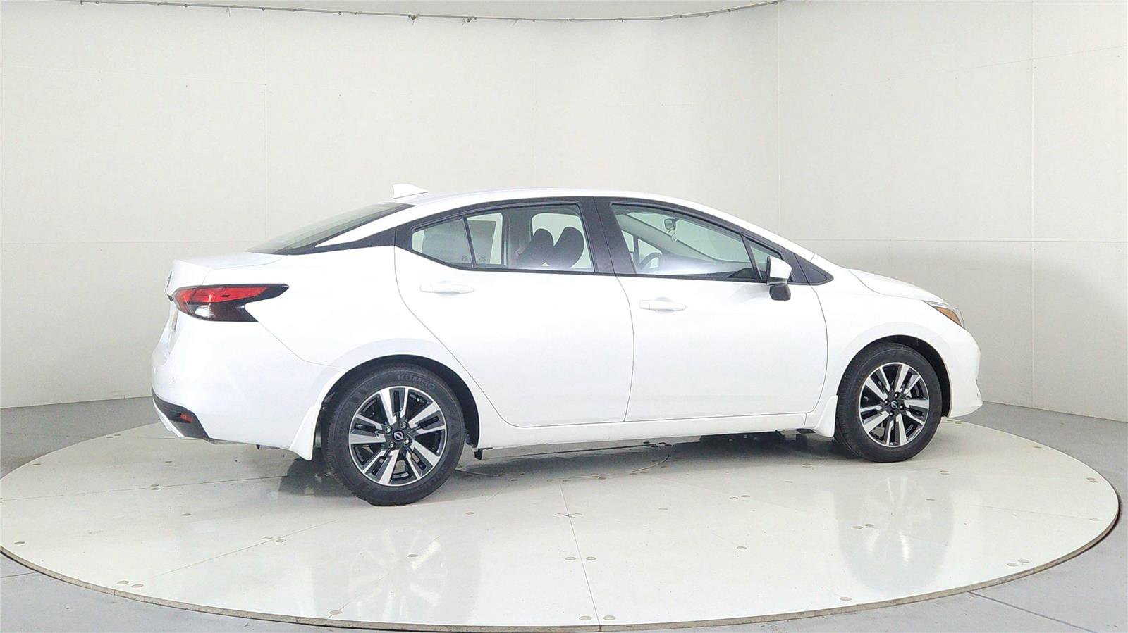 New 2025 Nissan Versa SV w/ Trunk Package image 7