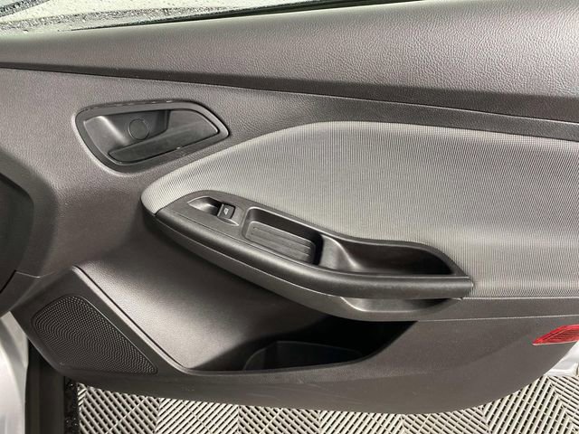 Used 2012 Ford Focus SE image 23