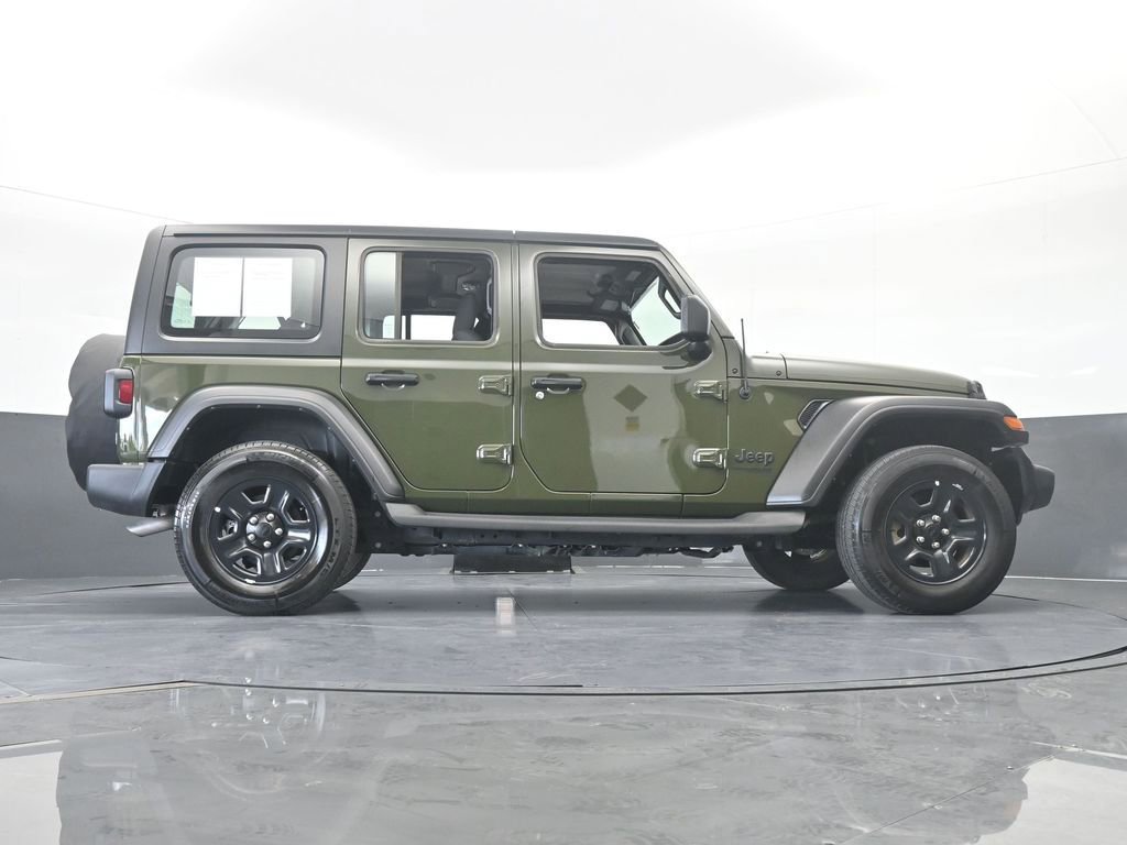 Used 2022 Jeep Wrangler Unlimited Sport image 63