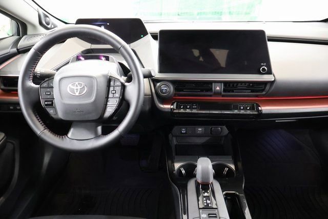 Used 2023 Toyota Prius Prime Premium image 13