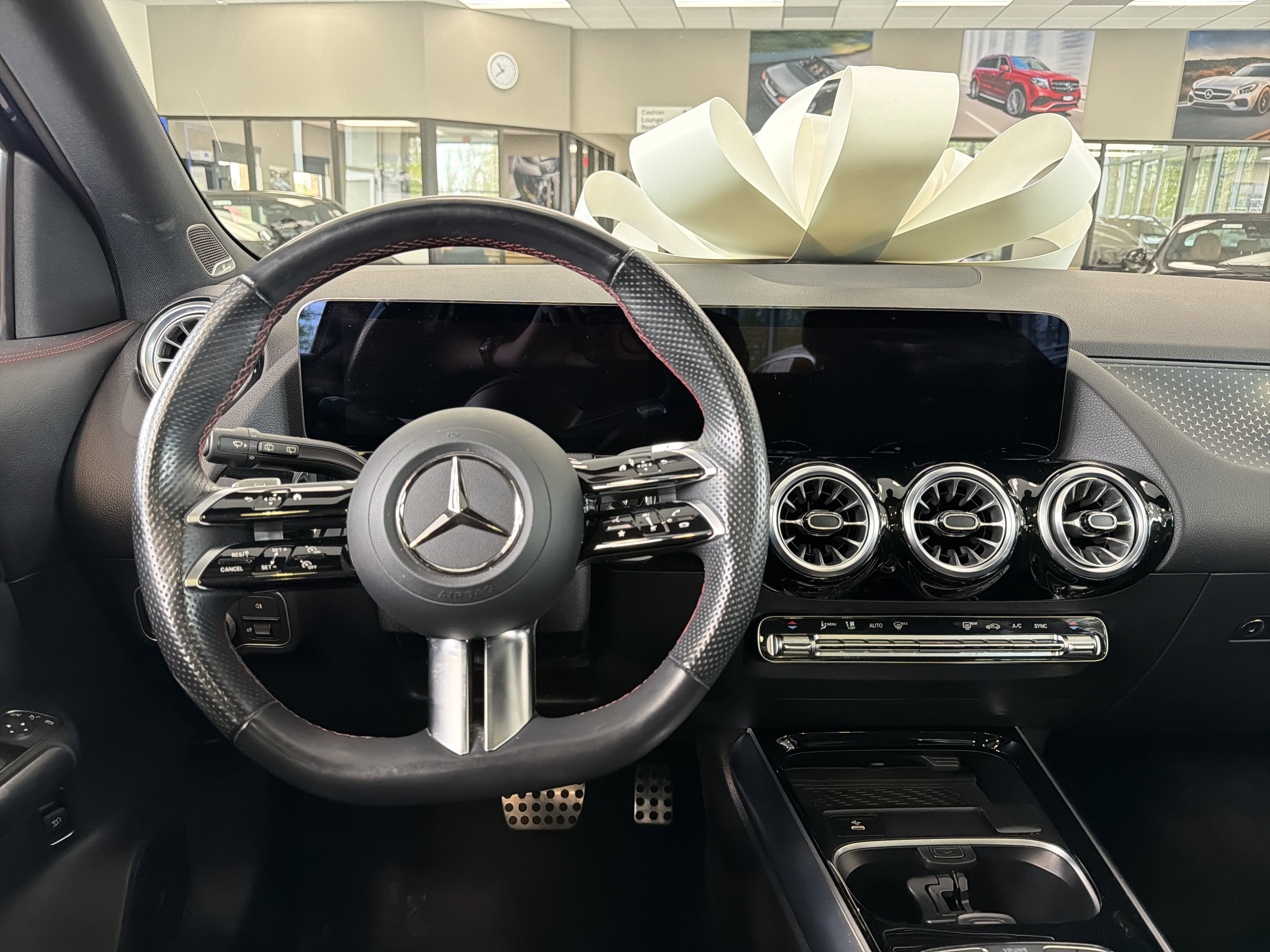 Certified 2025 Mercedes-Benz GLA 250 4MATIC image 12