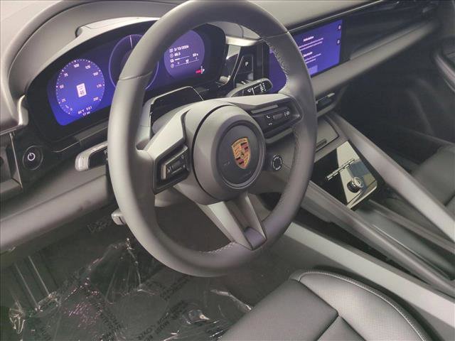 New 2026 Porsche Macan Electric image 16