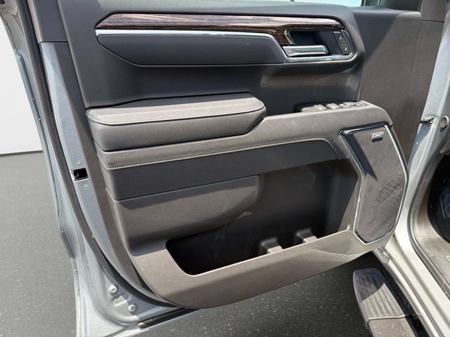 New 2026 GMC Sierra 1500 Elevation w/ Elevation Premium Package AWD/4WD image 17