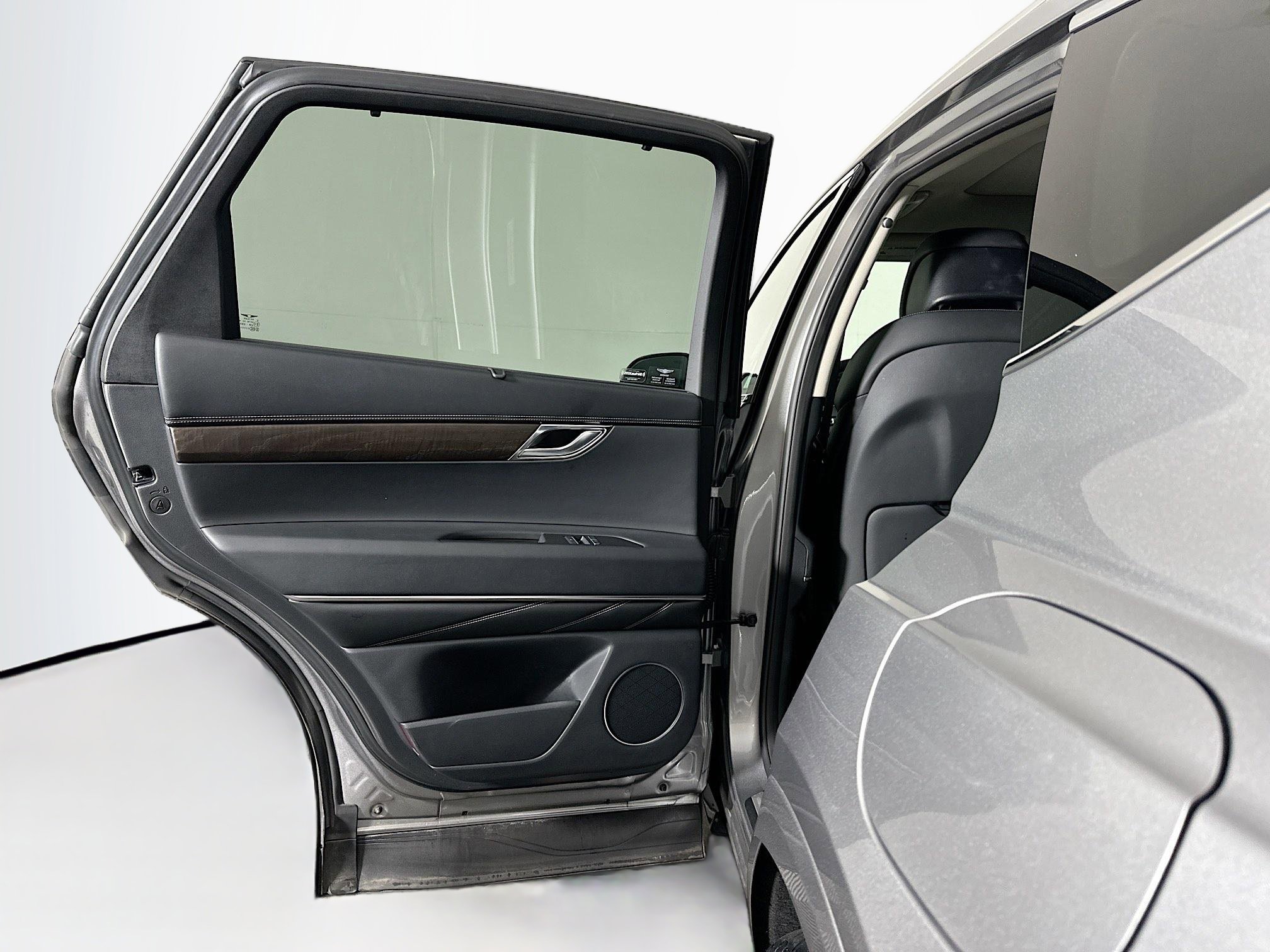 Used 2024 Genesis GV80 3.5T image 27