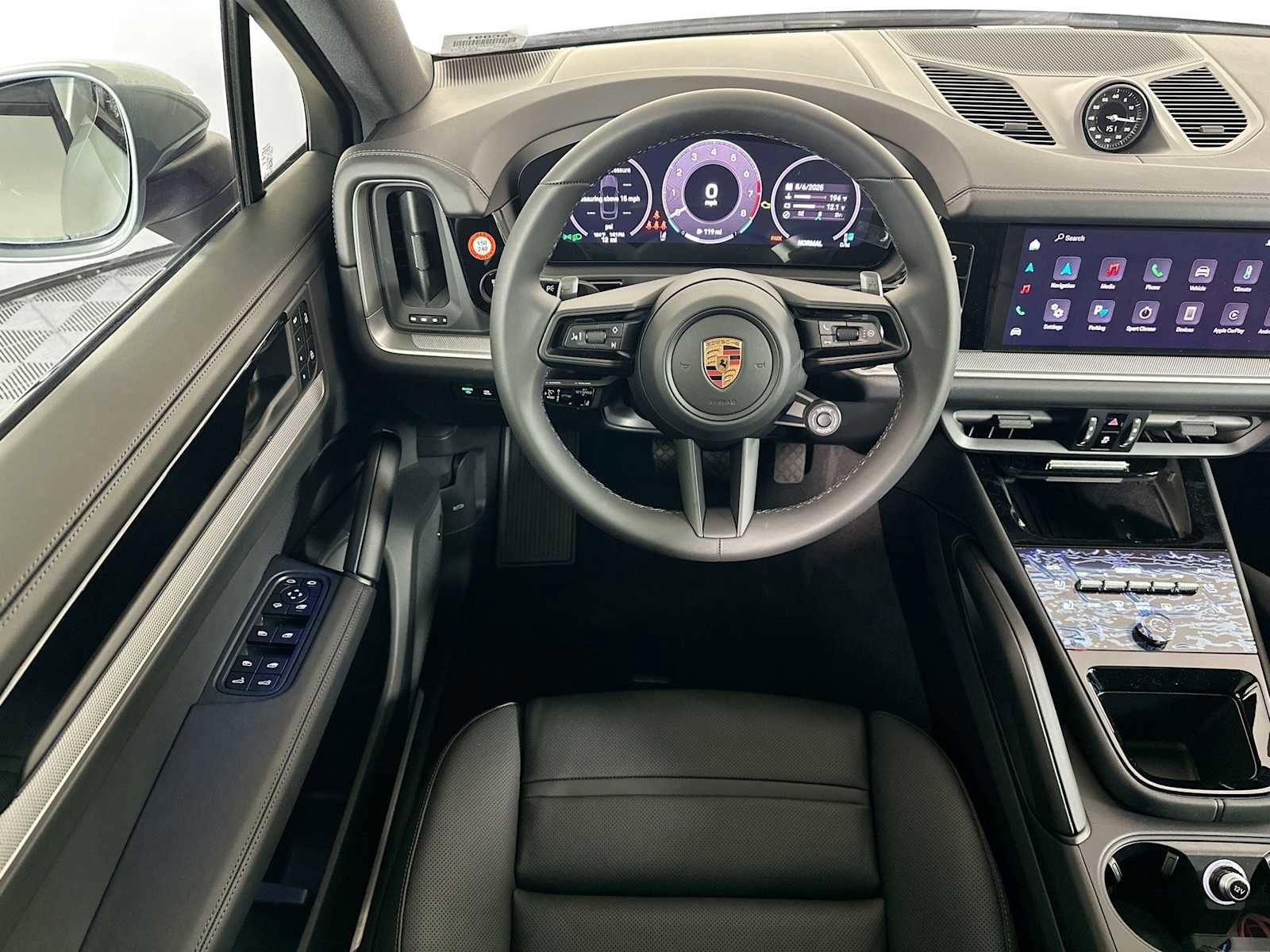 New 2025 Porsche Cayenne Coupe image 23