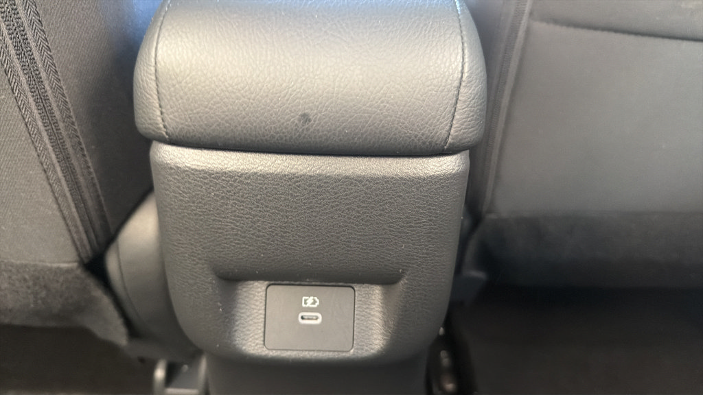 Certified 2025 Nissan Versa SV w/ Trunk Package FWD image 12