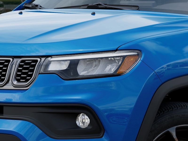 New 2026 Jeep Compass Latitude AWD/4WD image 10